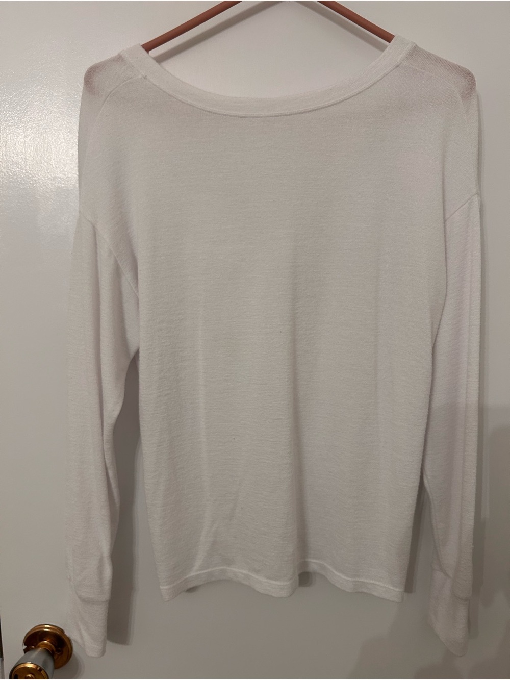 Wilfred White Lightweight Knit Long Sleeve Top